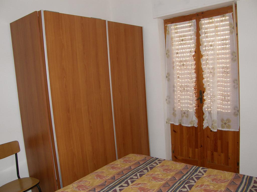 Isola Rossa Appartamenti Standard Kültér fotó