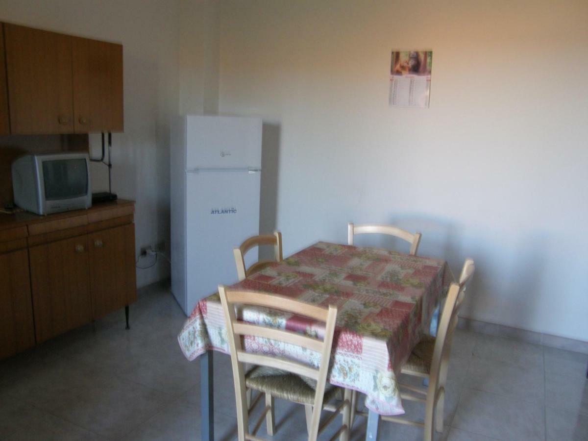Isola Rossa Appartamenti Standard Kültér fotó